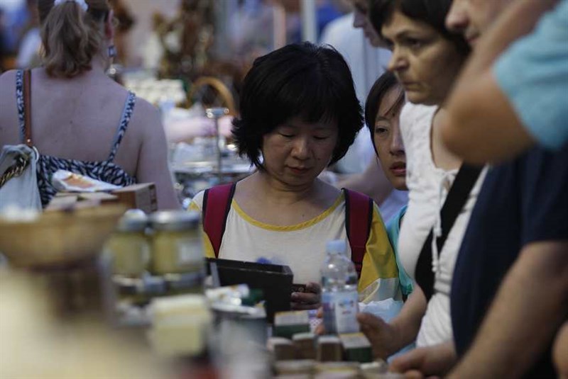 Акция "Покупайте хорватское" в Сплите
